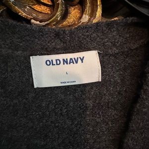 Old Navy Women’s sweater - size Large